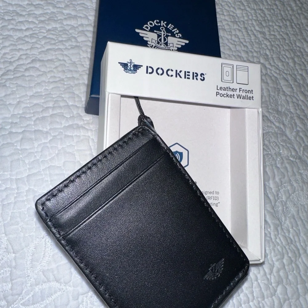 Dockers Black Leather Front Pocket Wallet